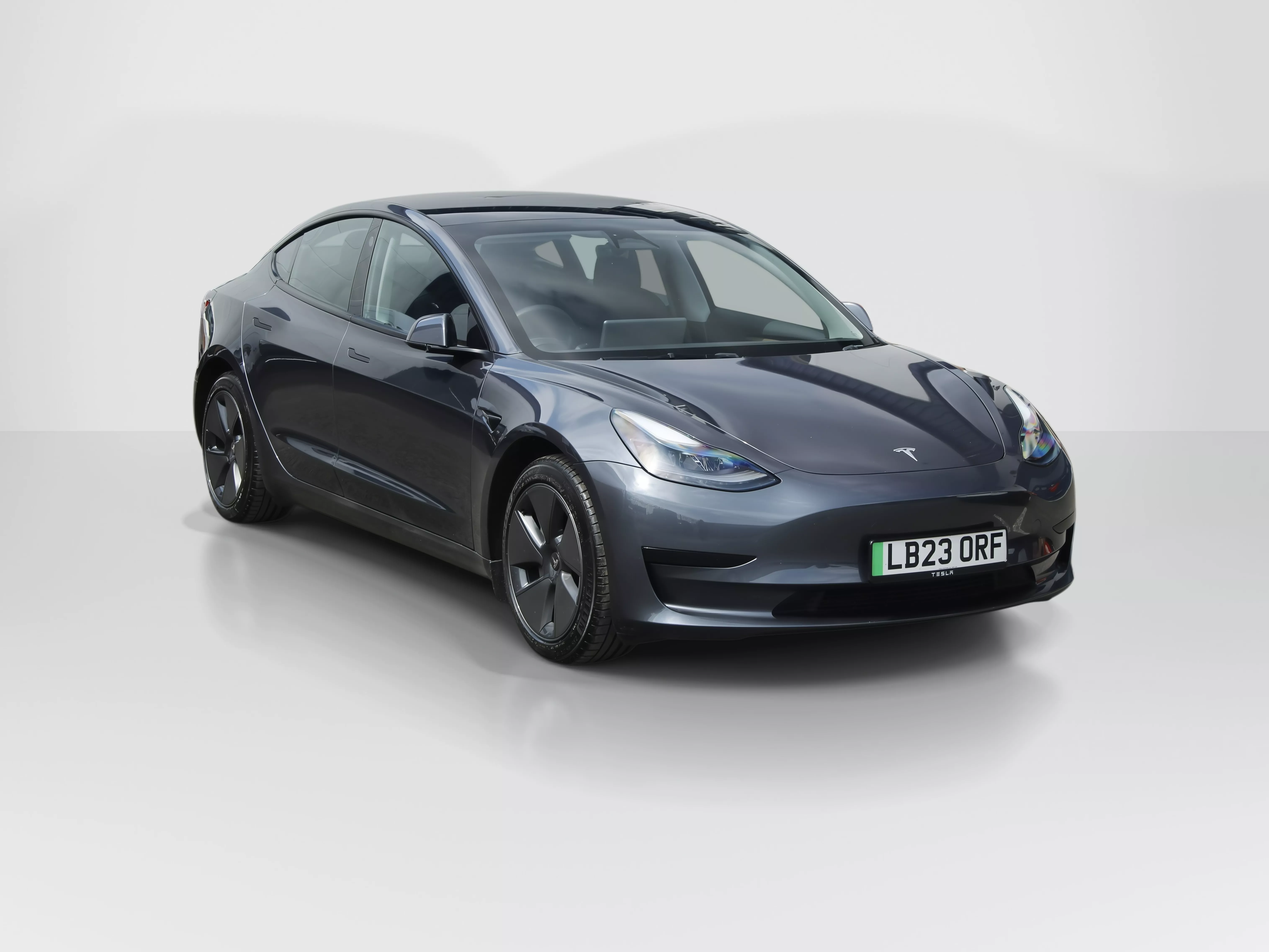 2023 Model 3 Rear-Wheel Drive