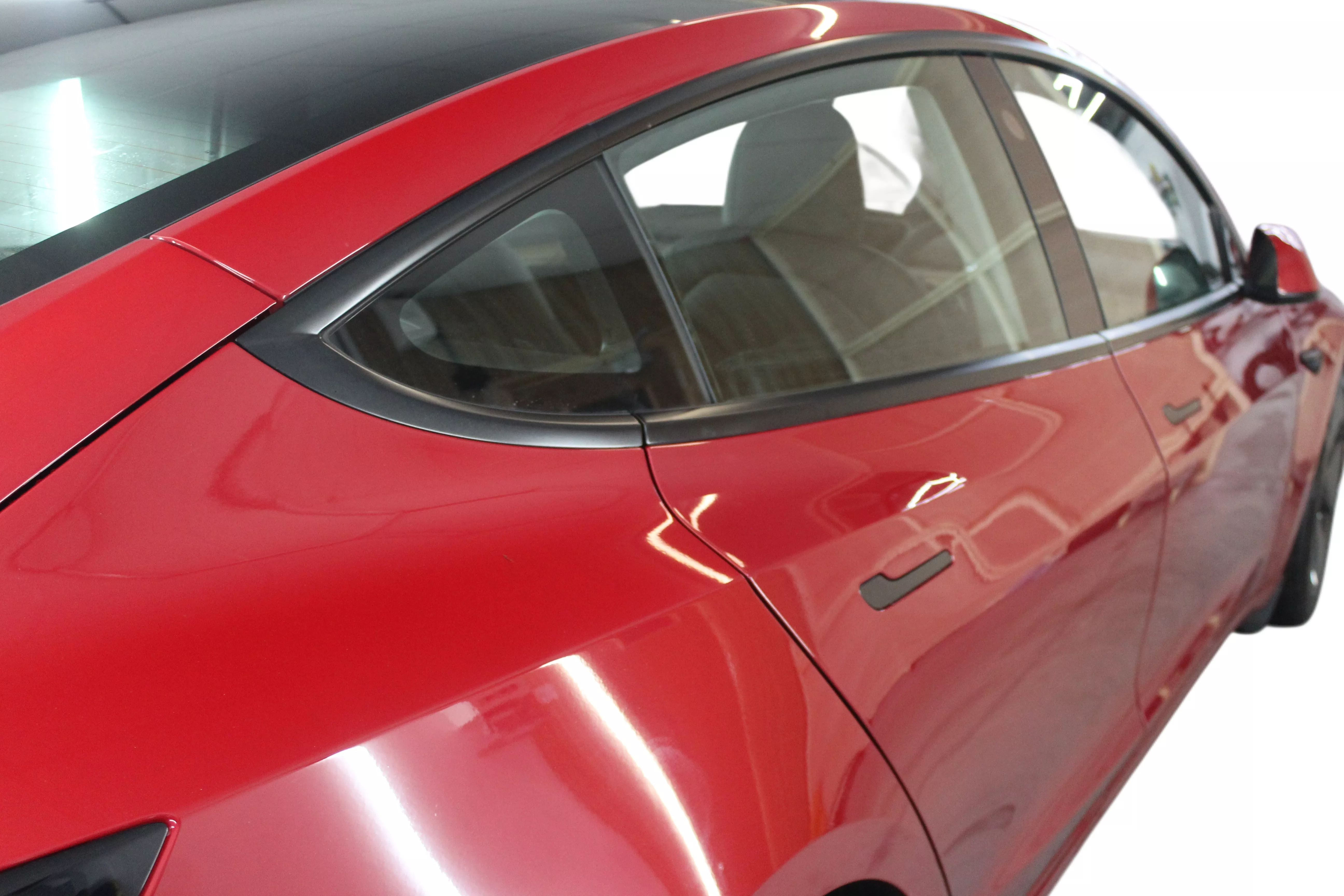 MODEL 3 LONG RANGE AWD