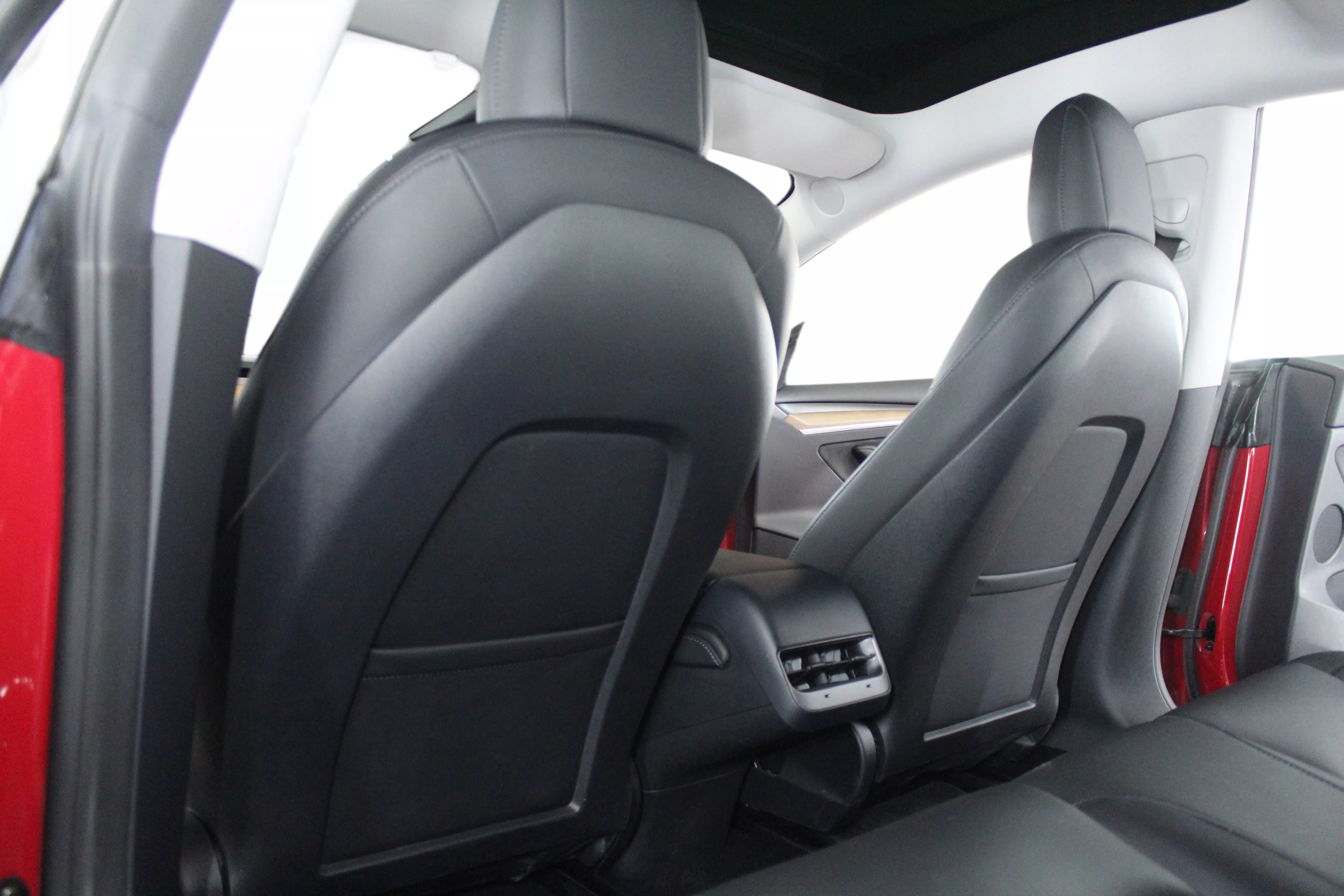 MODEL 3 LONG RANGE AWD