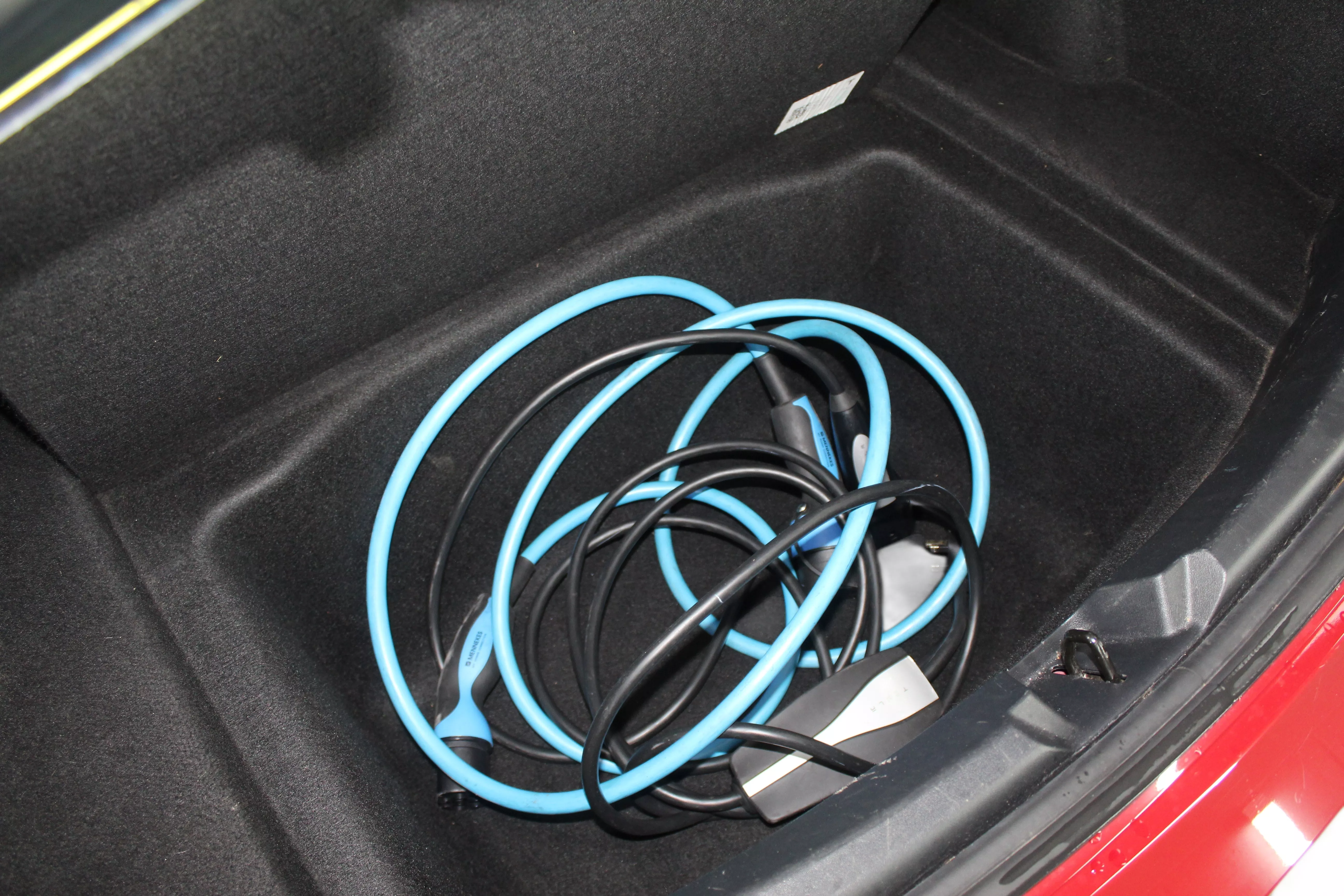 MODEL 3 LONG RANGE AWD